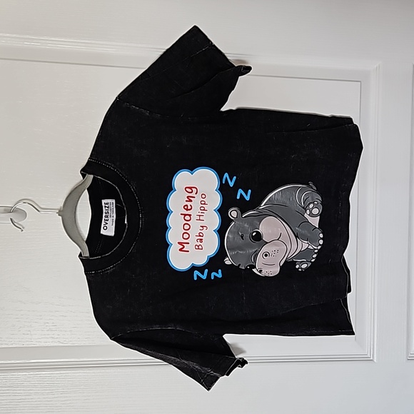 Moo Deng Tee OS - Picture 5 of 9